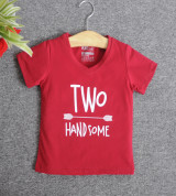 Bán sỉ áo thun cổ tròn tay ngắn in chữ Two Handsome ( Màu đỏ đậm)