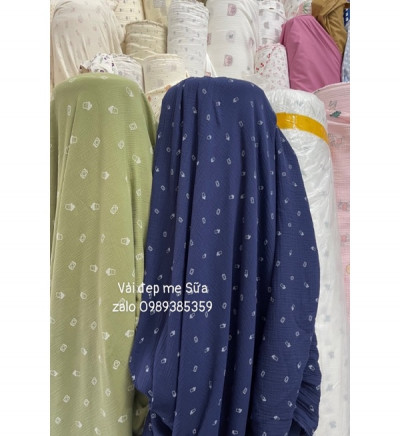 vải xô muslin tồn kho 2 lớp bình sữa xanh than nhỏ