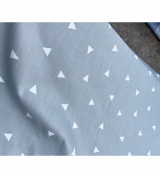 vải thô tồn kho mặt lụa 100% cotton mềm mát hoạ tiết tam giác nhỏ